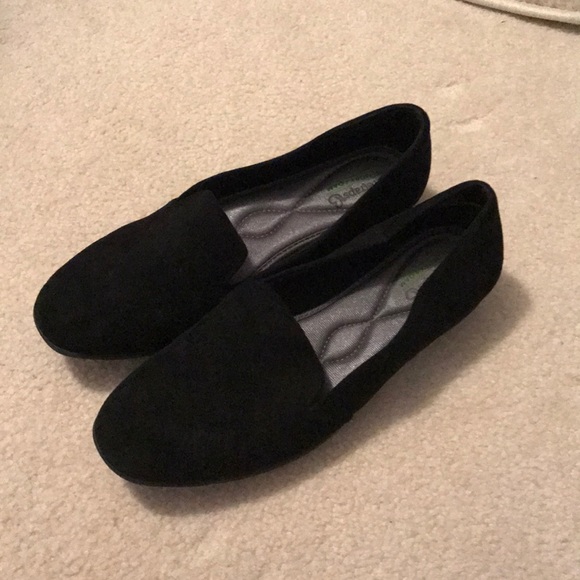 baretraps memory foam flats
